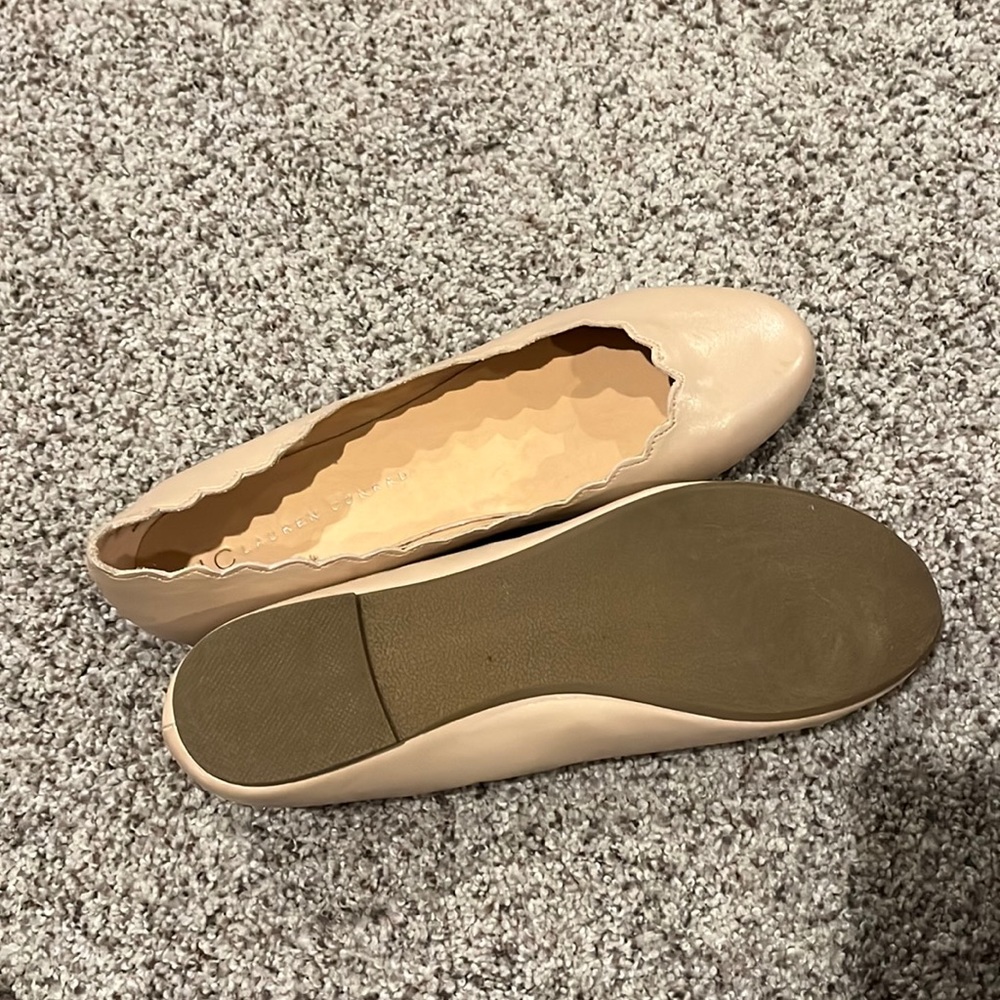 Lauren Conrad nude flats with scalloped detail
